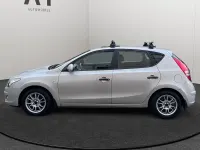Gebraucht Hyundai i30 Classic 109 PS (80 kW) 2009 Silber Limousine