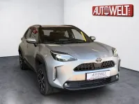 Gebraucht Toyota Yaris Cross 129 PS (94 kW) 2025 Silber SUV
