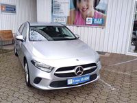 gebraucht Mercedes A180 PROGRESSIVE*BUSINESS*MBUX HIGH*NAVI*PTS AKT*SHZG*T