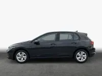 Gebraucht VW Golf VIII Life 116 PS (85 kW) 2026 Grau Limousine