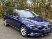 Gebraucht VW Passat Highline 150 PS (110 kW) 2019 Blau Kombi
