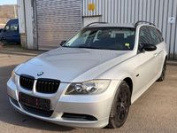 Gebraucht BMW 320 163 PS (119 kW) 2007 Silber Kombi