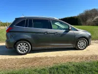 Gebraucht Ford Grand C-Max Ambiente 125 PS (91 kW) 2018 Grau Van / Kleinbus