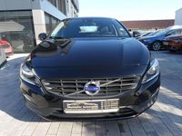 Gebraucht Volvo V60 Kinetic 152 PS (111 kW) 2017 Schwarz Kombi