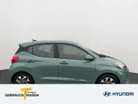 Gebraucht Hyundai i10 Trend 79 PS (58 kW) 2025 Grün Kleinwagen