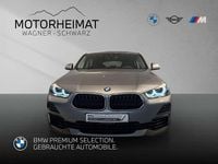 Gebraucht BMW X2 Sport Line 150 PS (110 kW) 2022 Skyscraper grau SUV