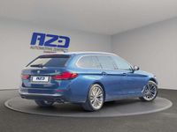 Gebraucht BMW 540 340 PS (250 kW) 2023 Phytonicblau metallic Kombi