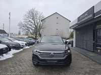 Gebraucht VW Touareg 231 PS (169 kW) 2024 Schwarz SUV