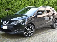 Gebraucht Nissan Qashqai Tekna 163 PS (119 kW) 2015 Schwarz SUV