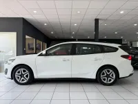 Gebraucht Ford Focus 120 PS (88 kW) 2022 Weiß Kombi