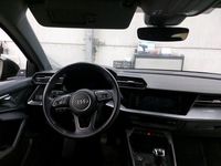 Gebraucht Audi A3 Basis 110 PS (80 kW) 2022 Grau Limousine