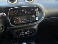 Używany Smart ForFour Passion 71 KM (52 kW) 2015 Czarny Hatchback
