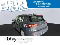 Gebraucht VW Golf VIII Style 190 PS (139 kW) 2024 Grau Limousine
