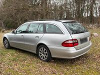 Gebraucht Mercedes E220 150 PS (110 kW) 2005 Silber Kombi