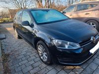 Gebraucht VW Golf VII LOUNGE 110 PS (80 kW) 2015 Schwarz Limousine