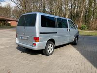 Second-hand VW Caravelle 150 CP (110 kW) 2001 Argintiu Van