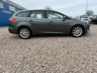 Gebraucht Ford Focus Titanium 125 PS (91 kW) 2016 Grau Limousine
