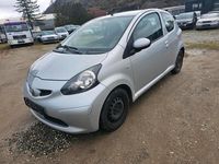 Gebraucht Toyota Aygo 68 PS (50 kW) 2007 Grau Kleinwagen