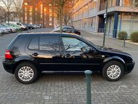 Gebraucht VW Golf IV 101 PS (74 kW) 2003 Schwarz Kleinwagen