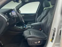 Gebraucht BMW iX3 Impressive 210 kW (286 PS) 2023 Mineralweiß metallic SUV