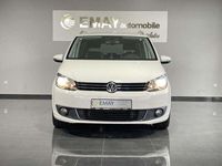 Gebraucht VW Touran Life 105 PS (77 kW) 2013 Weiß (candyweiß) Van / Kleinbus