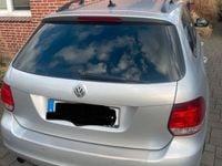 Gebraucht VW Golf VI Match 105 PS (77 kW) 2013 Grau Kleinwagen