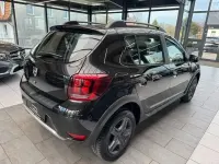 Gebraucht Dacia Sandero Celebration 110 PS (80 kW) 2018 Schwarz Limousine