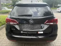 Gebraucht Opel Astra Elegance 122 PS (89 kW) 2022 Onyx schwarz Kleinwagen