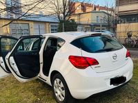 Gebraucht Opel Astra 87 PS (63 kW) 2010 Weiß Kleinwagen