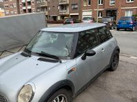 Usado Mini Cooper 90 HP (66 kW) 2004 Prateado Citadino