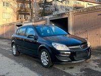 Gebraucht Opel Astra 95 PS (69 kW) 2007 Schwarz Limousine