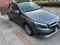 Gebraucht Mercedes A200 156 PS (114 kW) 2016 Grau Limousine