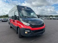 Gebraucht Iveco Daily 170 PS (125 kW) 2016 Weiß Van / Kleinbus