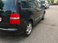Gebraucht VW Touran 140 PS (102 kW) 2006 Schwarz Van / Kleinbus
