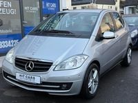 Gebraucht Mercedes 180 109 PS (80 kW) 2009 Silber Limousine