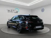 Gebraucht VW Arteon R 320 PS (235 kW) 2023 Deep black perleffekt Kombi