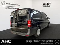 Gebraucht Mercedes Vito 190 PS (139 kW) 2024 Obsidianschwarz metallic Van