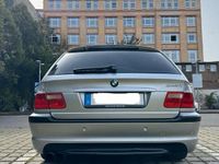 Gebraucht BMW 330 M Sport 231 PS (169 kW) 2005 Silber Kombi