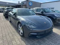 Gebraucht Porsche Panamera 4 E-Hybrid 462 PS (339 kW) 2019 Vulkangrau Kleinwagen