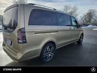 Gebraucht Mercedes V300 Avantgarde 237 PS (174 kW) 2026 Gold Van / Kleinbus