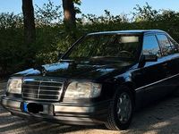 Gebraucht Mercedes E280 1994 Schwarz Limousine