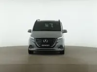 Gebraucht Mercedes V250 Style 190 PS (139 kW) 2026 Grau Van / Kleinbus
