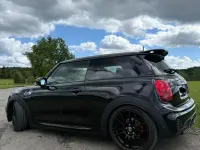 Gebraucht Mini John Cooper Works 231 PS (169 kW) 2019 Schwarz Kleinwagen