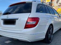 Gebraucht Mercedes C250 204 PS (150 kW) 2012 Weiß Kombi