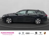 Gebraucht VW Passat 150 PS (110 kW) 2025 Schwarz Kombi