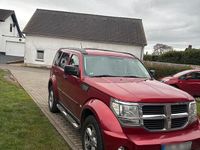 Gebraucht Dodge Nitro 177 PS (130 kW) 2010 Rot SUV