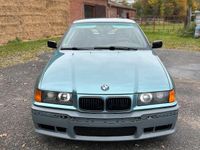 Gebraucht BMW 323 170 PS (125 kW) 1997 Grün Kombi