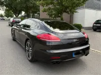 Gebraucht Porsche Panamera 250 PS (183 kW) 2013 Schwarz Kleinwagen