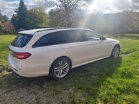 Gebraucht Mercedes E300 306 PS (225 kW) 2019 Weiß Kombi