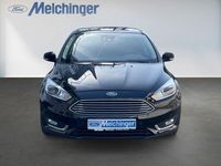 Gebraucht Ford Focus 125 PS (91 kW) 2018 Iridiumschwarz Kombi